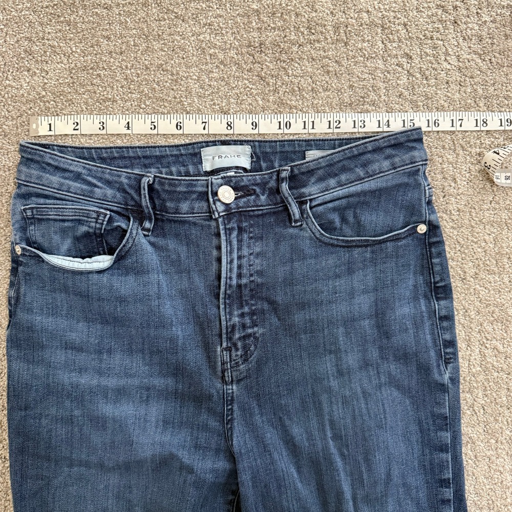 FRAME Le Crop Mini Boot High Rise Raw Hem Jeans Women's Size 30 Denim Dark Wash - Picture 5 of 10